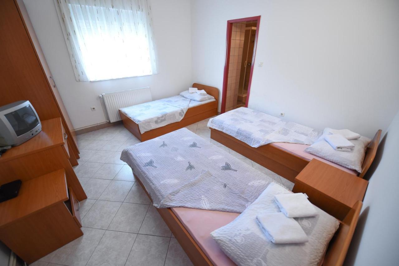 Bed and Breakfast Restoran I Sobe Venezia Hrvace Exteriér fotografie